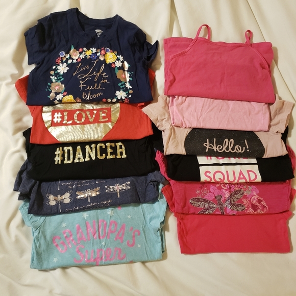 11 piece t shirt / tank lot size 5 - Picture 10 of 10